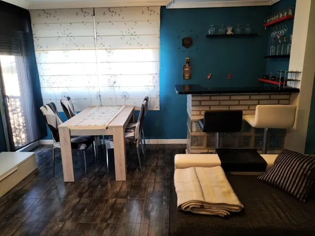 Moncasa alquila piso en Venta de Baños — 12