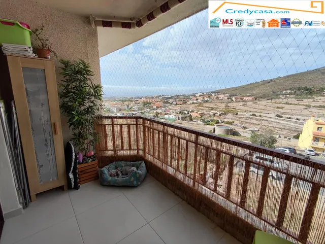 Adeje pueblo. Piso 2 habitaciones, cocina independiente, balcon con vistas, ascensor,. — 3