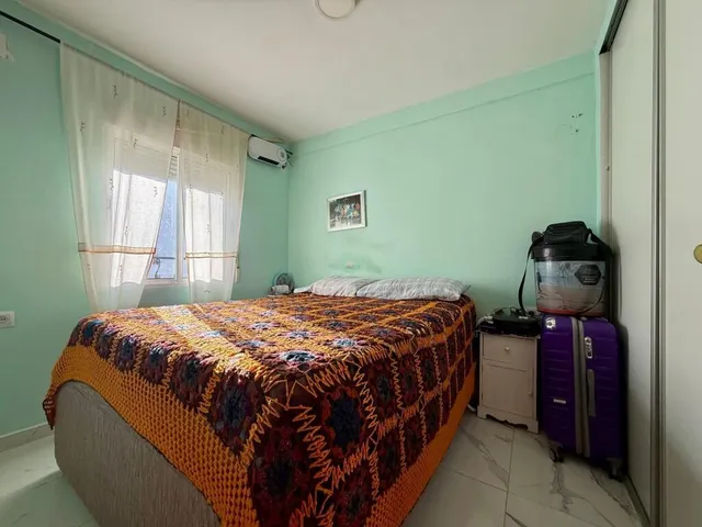 ¡Atención inversores y compradores! Vivienda en venta en c/ Perdiz — 11