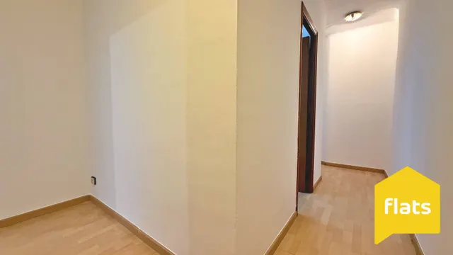 Se vende Amplio y Luminoso Piso exterior de 3 amplias habitaciones, Galería exterior, patio interior, Aire Acondicionado y con increíbles oportunidades de reforma a tu gusto! — 13