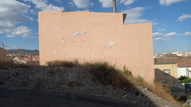 OLULA DEL RÍO ( ALMERÍA ). VENTA DE TERRENO URBANO.