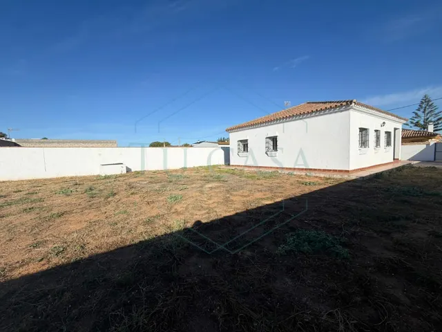 Se vende parcela con chalet en Pago del Humo no hipotecable — 2