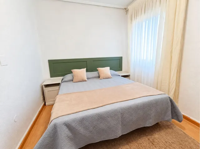 PISO LUMINOSO PARA ENTRAR A VIVIR EN TORRELAVEGA.- — 17
