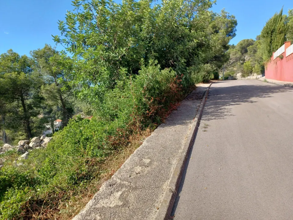 CASTELLET I LA GORNAL PARCELA DE 573 M2. EN VENTA