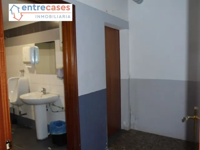 VENTA SOLAR INDUSTRIAL ZONA BALADRE PUERTO DE SAGUNTO CON VIVIENDA Y BAR — 9