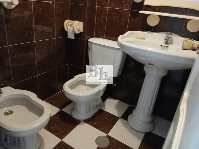 Oportunidad piso venta zona capuchinos concretamente avenida principal vistas despejadas, exterior, 4 dormitorios, 2 baños, garaje, patio, terraza, mejor ver... — 18