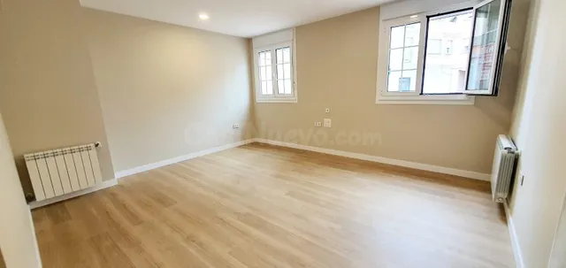 Bajo exterior completamente reformado en Tapia de Casariego | 2 plazas de garaje incluidas — 7