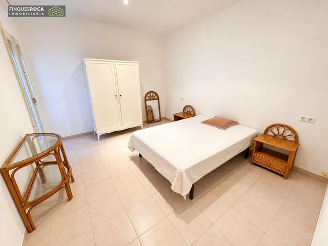 Casa céntrica y muy luminosa, con almacén de 105 m2 y magnífica terraza privada de 70 m2. — 16