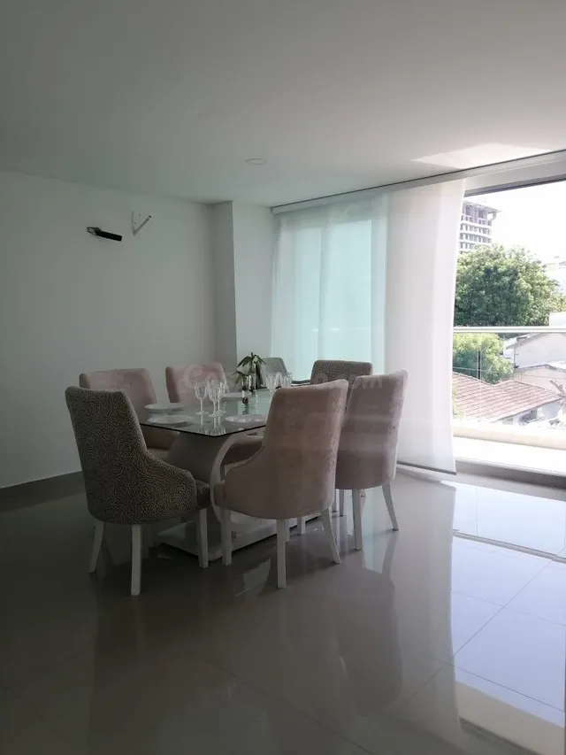 VENDE APARTAMENTO EN BARRIO DE CRESPO