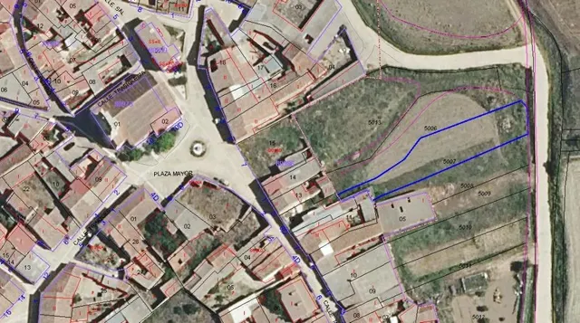 SOLAR EN VENTA EN VILLALUBE (ZAMORA). — 3