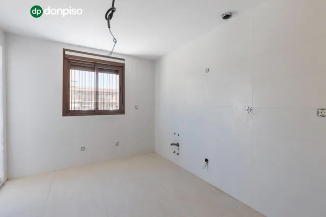 Espectacular casa adosasa de obra nueva — 12