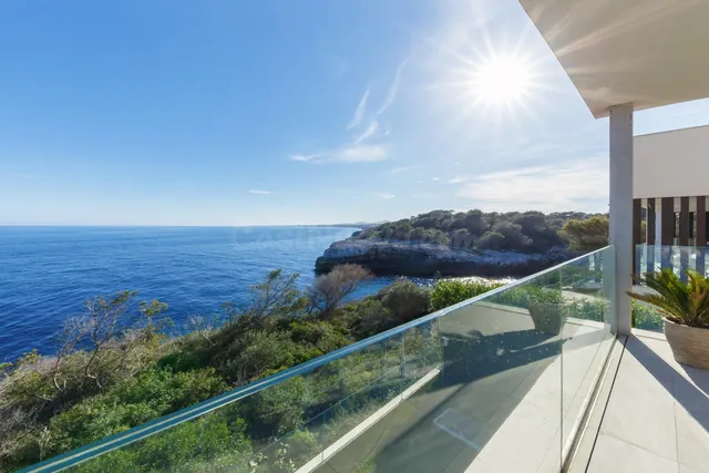 Villa moderna con vistas al Mediterráneo en Porto Cristo - foto 3