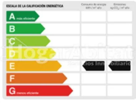Espacio y luminosidad con infinitas posibilidades en este amplio piso exterior con balcón y trastero — 33