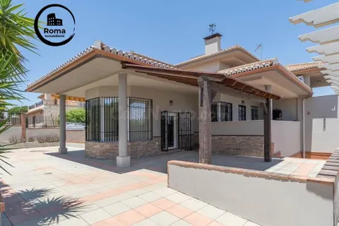 Espectacular casa en Nueva Otura