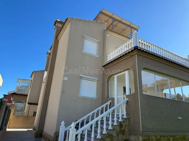 Chalet 4 habitaciones 207m² en venta - PAU 26 - foto 2