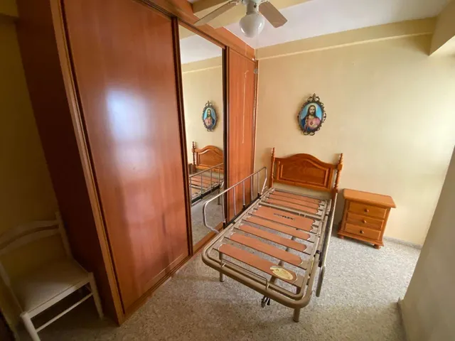 Apartamento 4 habitaciones 120m² en venta - La Aurora - Avda Andalucia — 28