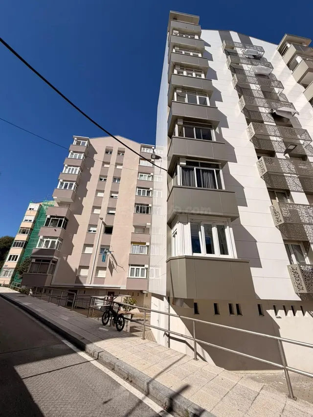 Precioso piso cerca de playas y universidades. Ascensor, cal - foto 5