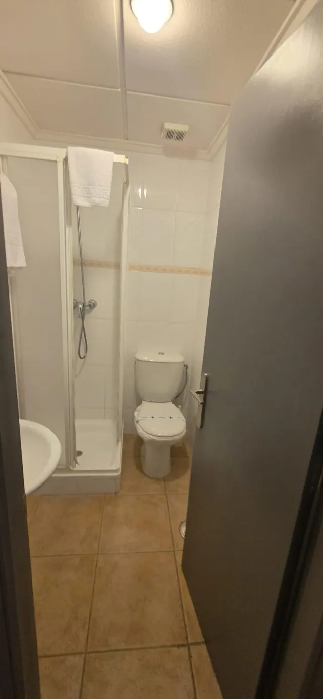 Hotel central Torrevieja — oportunidad de inversión hotelera en el centro de la ciudad — 6