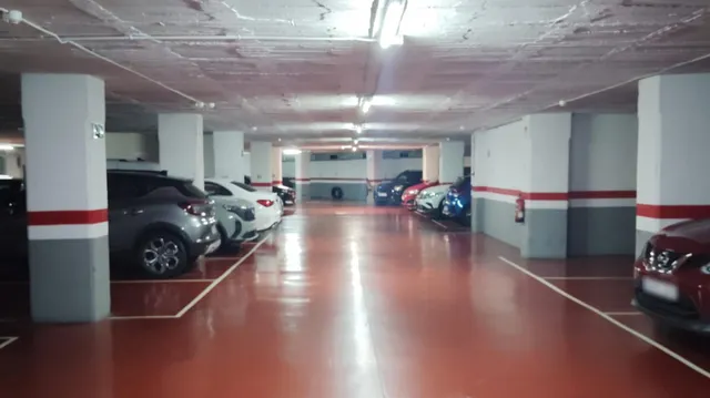 Plaza parking 9m² alquiler Eixample Barcelona centro — 7