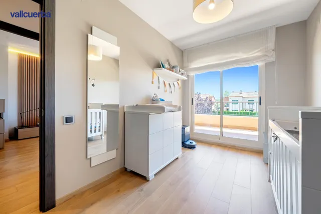 CASA ESQUINERA EN RESIDENCIAL AIGÜESVERDS DE REUS — 34
