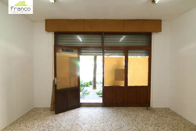 Local comercial en Alquiler cerca de estación de Tren - Murcia — 3