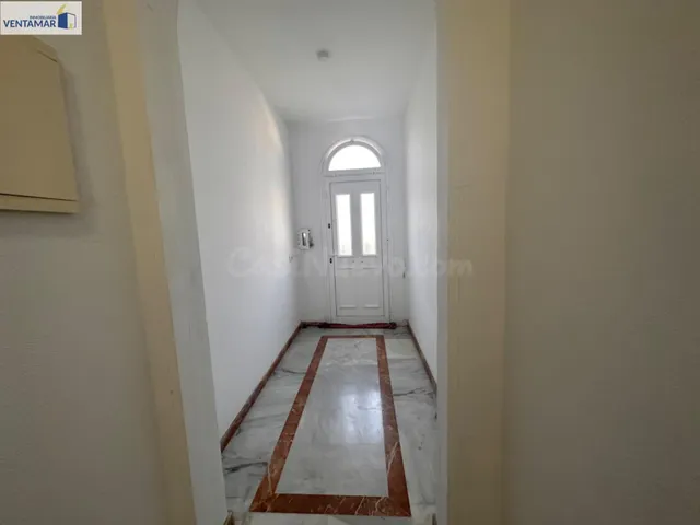 GRAN CASA MULTIGENERACIONAL DE 358 M2, A 7 KM DE LA PLAYA —  - foto 3