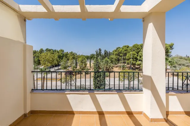 ¡OPORTUNIDAD! CASA JUNTO A ESTACIÓN DE AUTOBUSES - foto 3