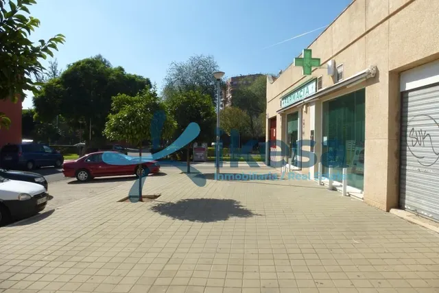 Local comercial 279m² en venta - Sevilla Este - foto 4