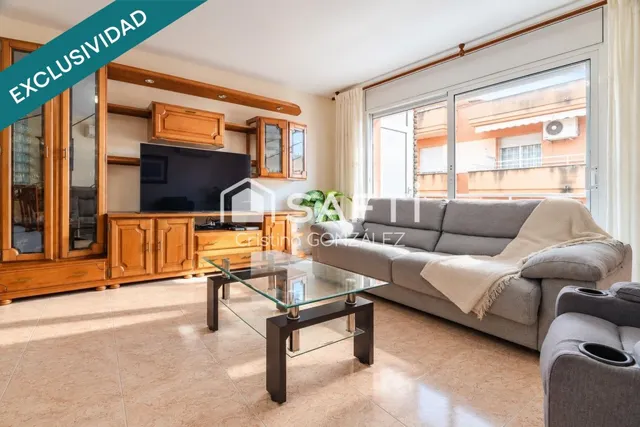 “Tu hogar ideal en Santa Maria – Fondo Sumella: práctico, luminoso y listo para entrar.” — 37