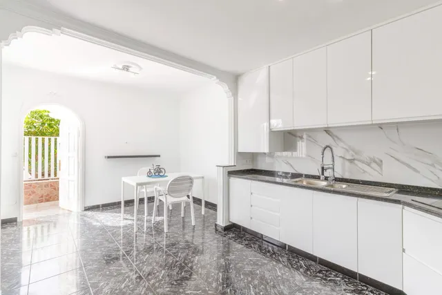 Exclusiva oportunidad en la mejor zona de Playa del Inglés — 6