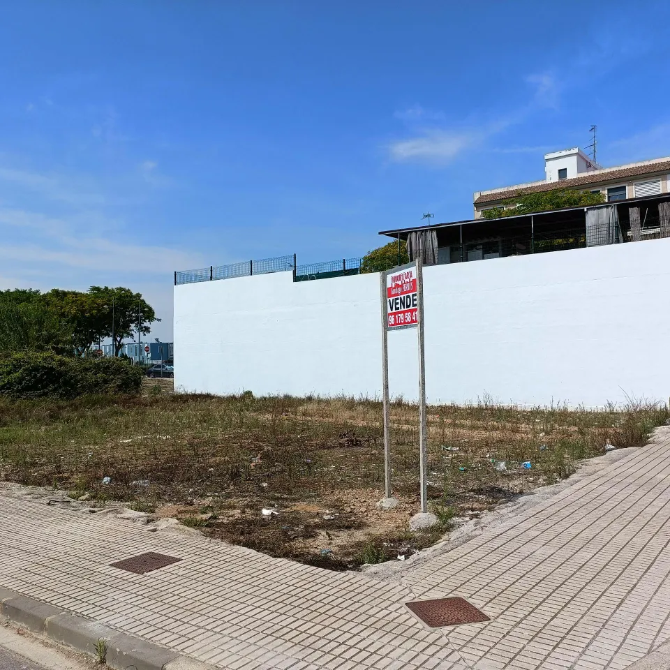 VENTA DE TERRENO URBANO EN SOLLANA CHAFLAN   600 €/ M2