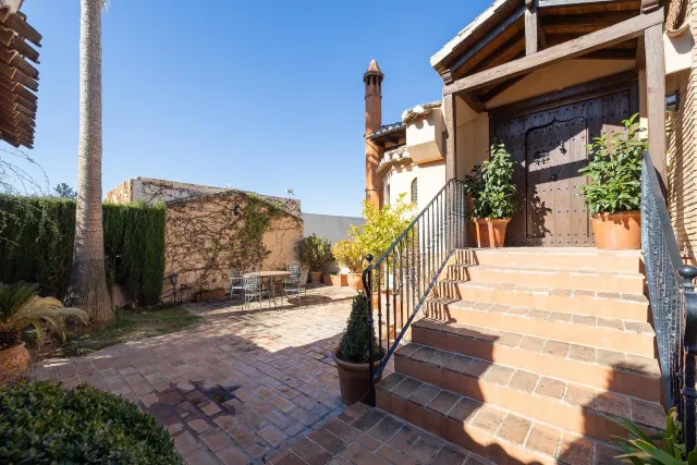 GRAN CASA CON PISCINA EN COLINAS BERMEJAS, MONACHIL — 2