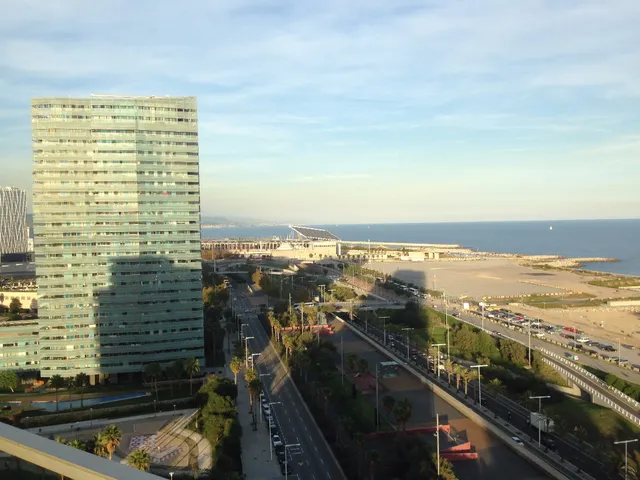 Piso de Lujo con vista Magnificas al Mar y a Barcelona — 25