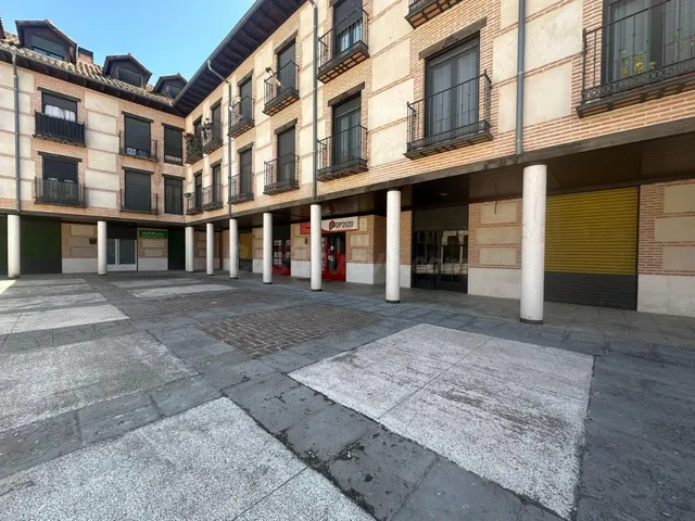 Trastero en Venta - Oportunidad Única en el Casco Antiguo de