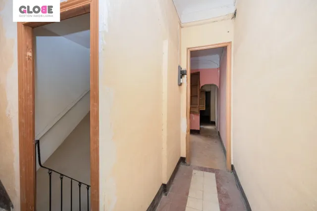 A LA VENTA EDIFICIO EN PLAZA BIB-RAMBLA — 22