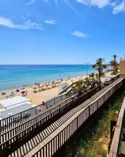 Pareado con piPareado con piscina privada en Mil Palmeras, a 13 minutos de la playascina privada en Mil Palmeras, a 13 minutos de la playa — 42
