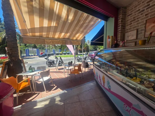 ¡traspaso de heladería-cafetería en Benalmádena costa! — 7