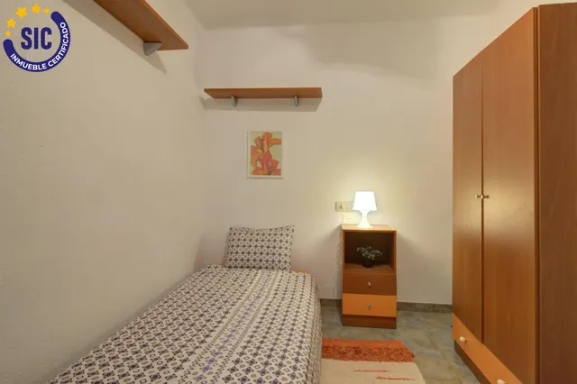 Espacio y comodidad en el centro de Almenara — 15