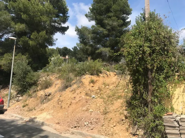 Terreno edificable en Av. Generalitat, Vespellà de Gaià: ¡Dale vida a tus proyectos! — 4