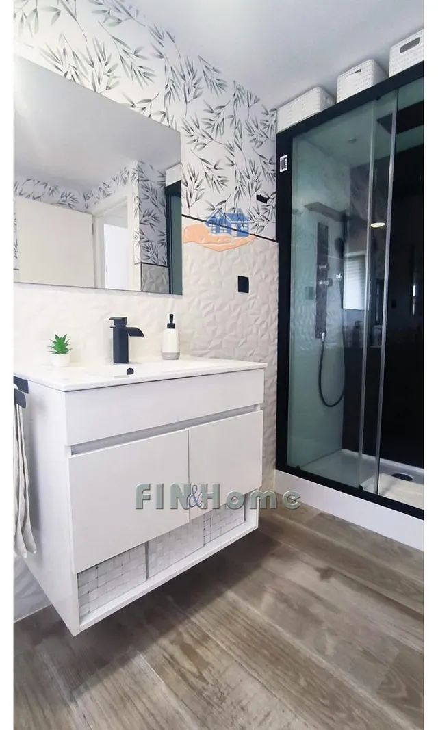 Venta Triana amueblado y equipado para entrar. — 30