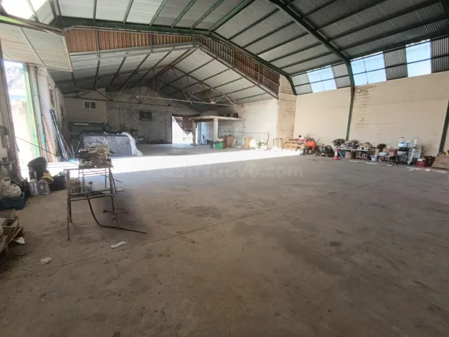 NAVE CON CAMPA EN CALASPARRA - foto 2