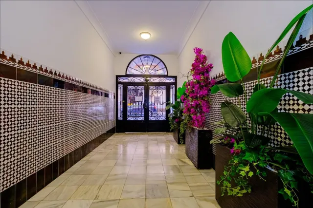 Apartamento 1 habitación 44m² en venta - Estacion de autobuses — 26