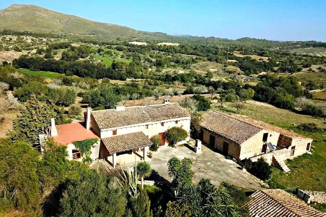 Casa de campo-Masía en Venta en Sant Llorenç Des Cardassar B
