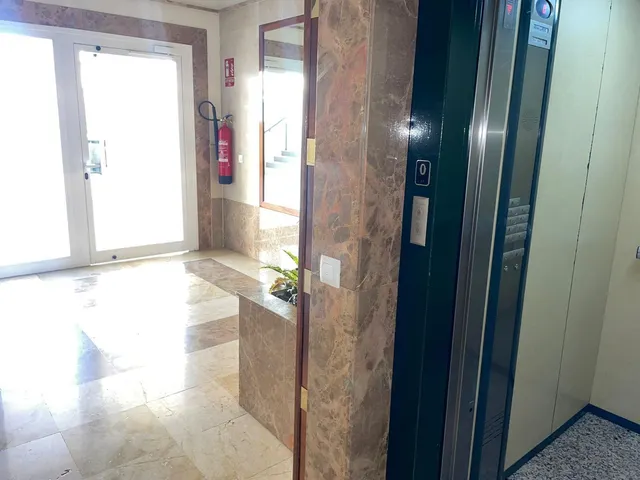 Garaje 28m² en venta - Camino de Suárez — 18