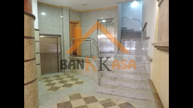 SE VENDE PISO EN EL EJIDO ZONA CENTRO — 24