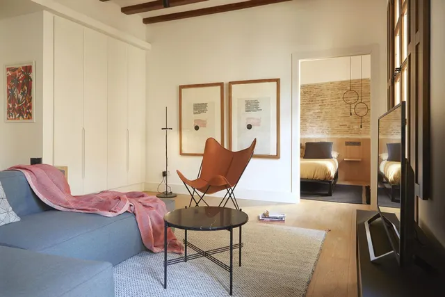 Piso en venta calle Banys Nous — 3
