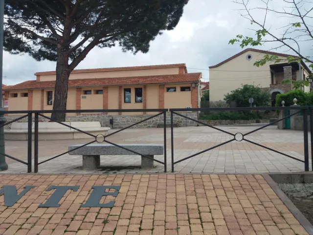 VENTA.-.PARCELA URBANA.-.ORTIGOSA DEL MONTE — 24