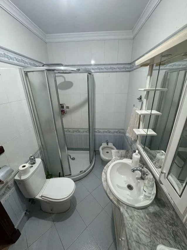 Gran adosado de 180 m2 en Avenida de la Libertad — 30