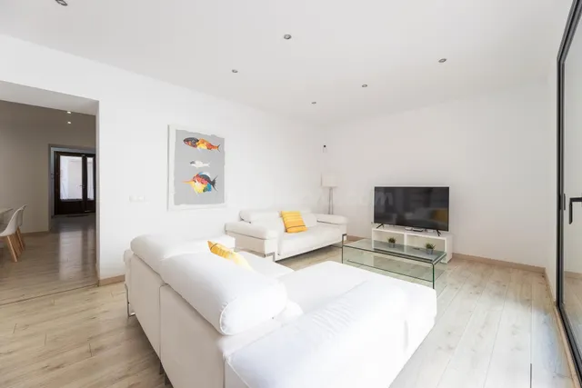 Encantadora Casa en el Corazón de Sineu - Reformada y Lista 