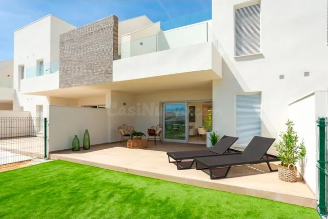 PLANTA BAJA EN LA FINCA GOLF - foto 2